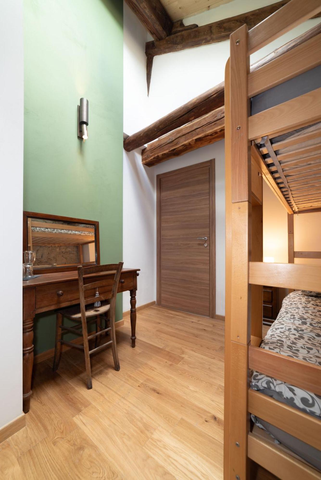 Cicapuy Hotel Puys Buitenkant foto